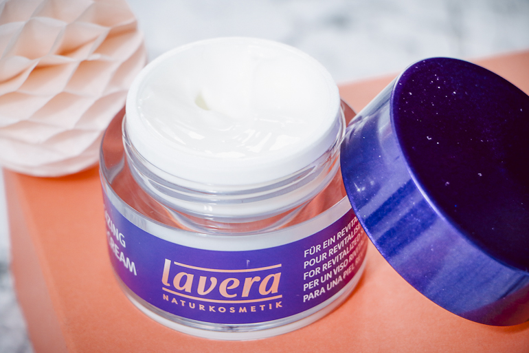 lavera-2
